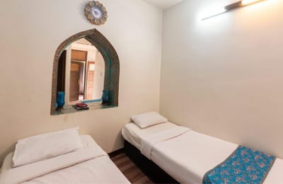 Ordibehesht Hotel Isfahan