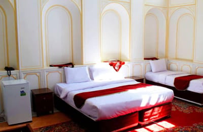 Khanneshin Hotel Isfahan
