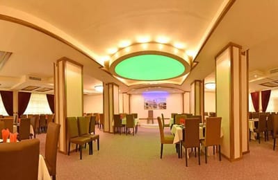 Payam Hotel Arak