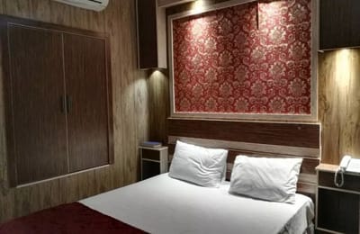 Paniz Hotel Kish