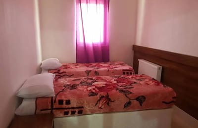 Akam Hotel Azadshahr