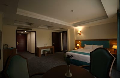Borj Sa'at Hotel Babolsar