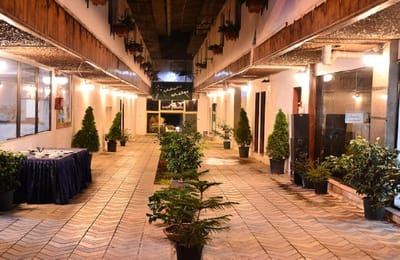 Narin Seaside Hotel Chalus