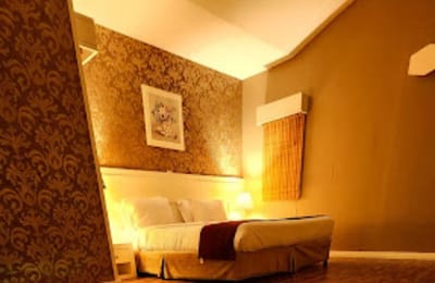 Toranj Hotel Kish