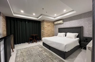 Delgosha Residential Unit Shiraz