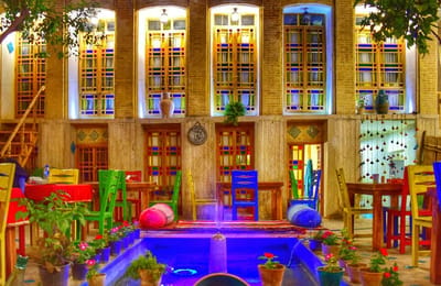 Emarat Haft Rang Ecotourism Resort Shiraz