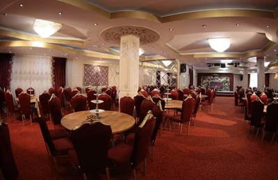 Parsia Grand Hotel Qom
