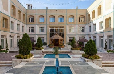 Qasr Al-Ziafat Hotel Mashhad
