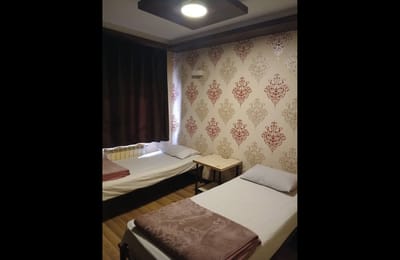 Khanevade Guesthouse Tehran