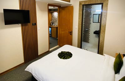 Ziafat-e Noor Hotel Mashhad