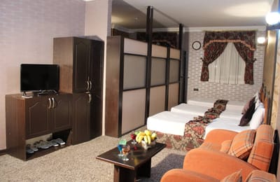 Book Arsh Hotel in Mashhad Online