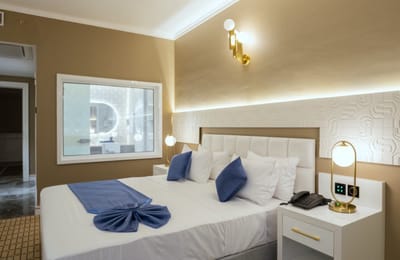 Aseman-royal-hotel-kish