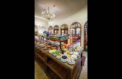 Ghasr Monshi Boutique Hotel Isfahan