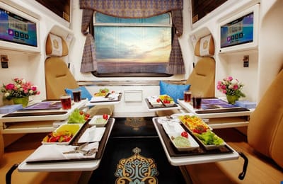 Fadak Train Luxury Coupe