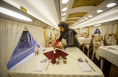 Raja Train Luxury Coupe