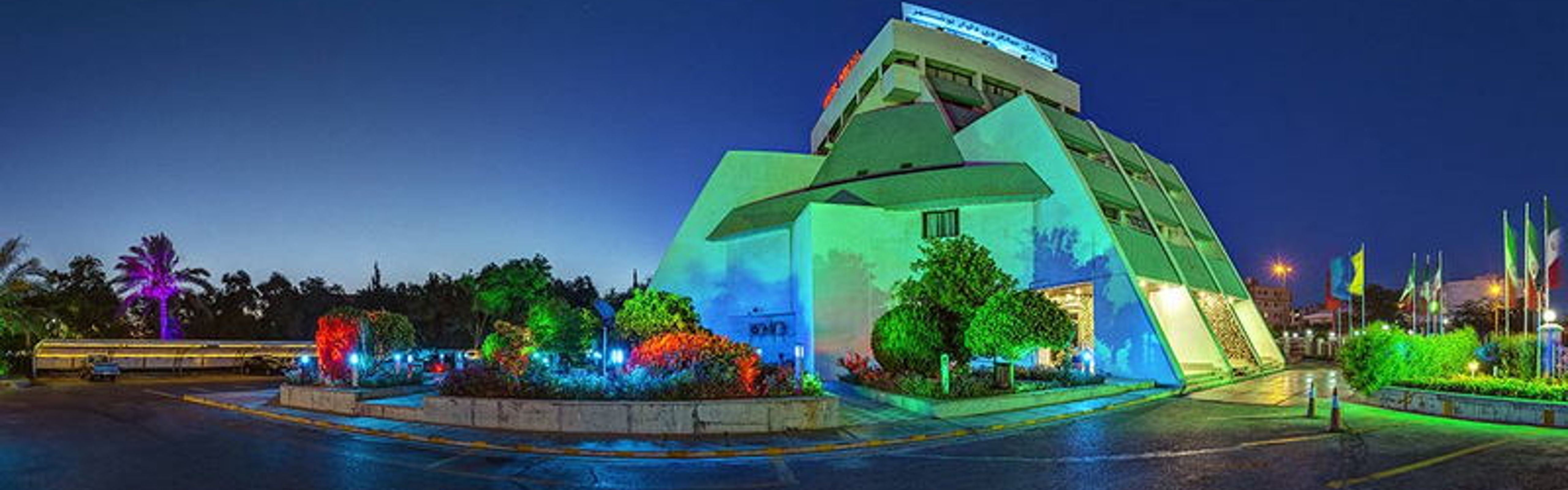 Pasargad Apartment Hotel Bushehr
