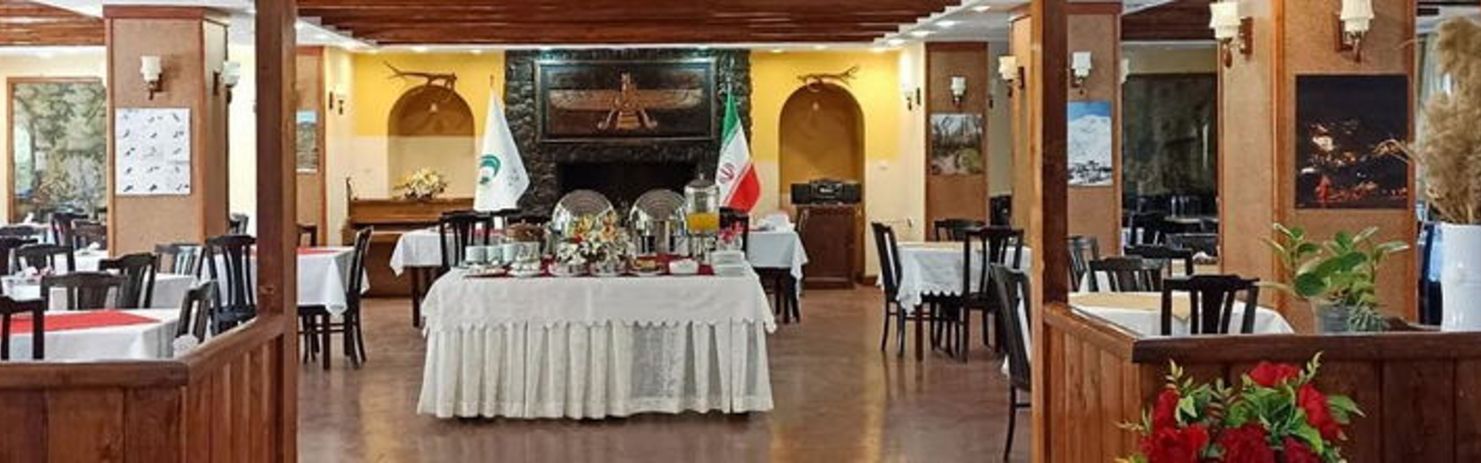Shemshak Tourist Hotel