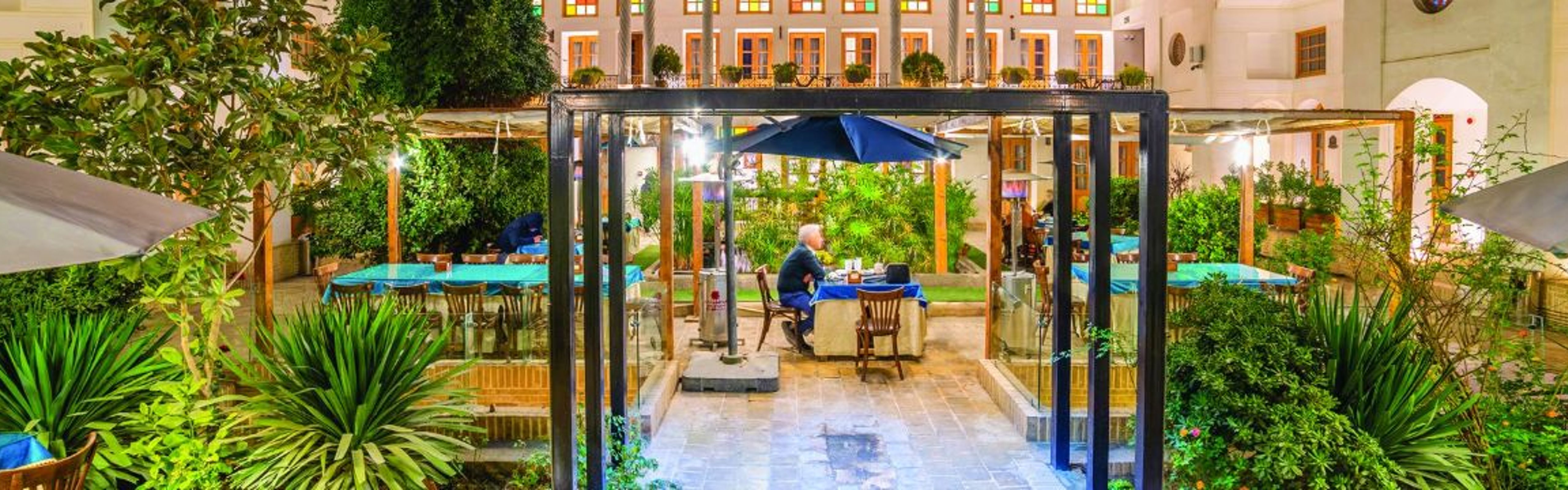 Keryas Traditional Hotel Isfahan