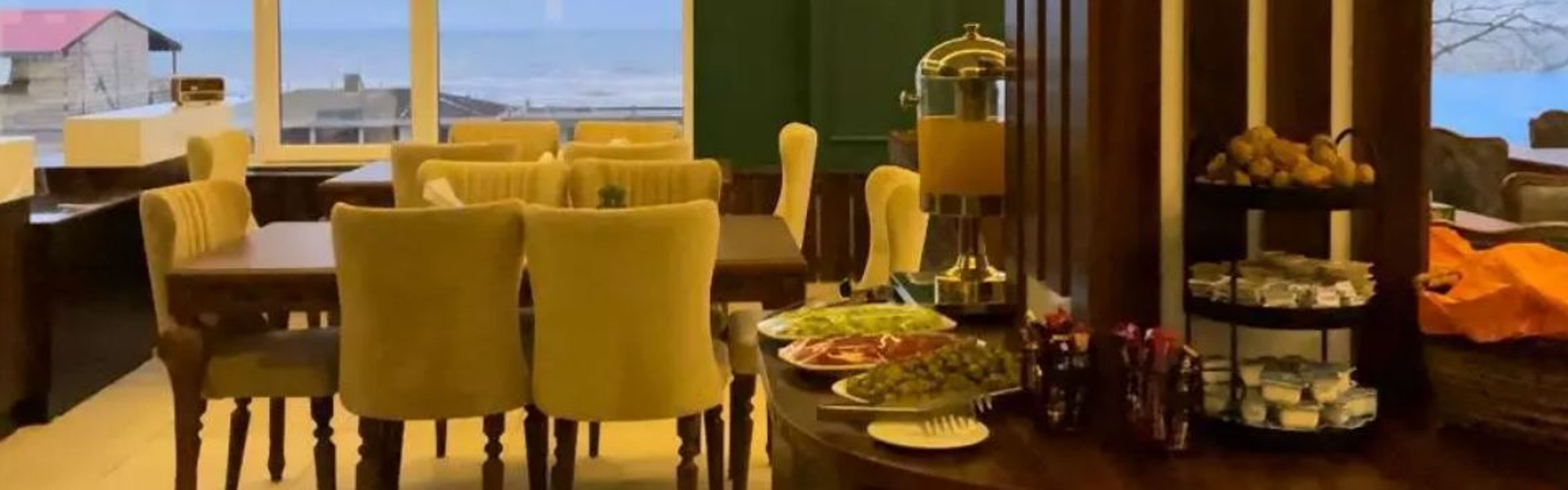 Orchid Hotel Bandar Anzali