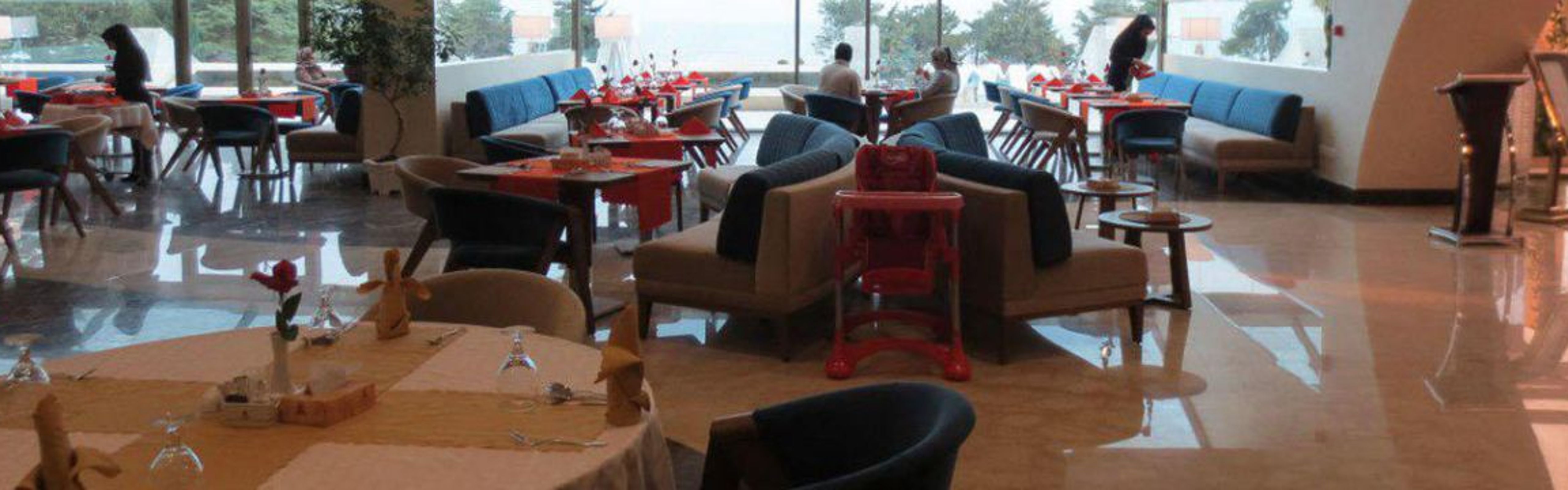 Parsian Azadi Khazar Hotel Chalus