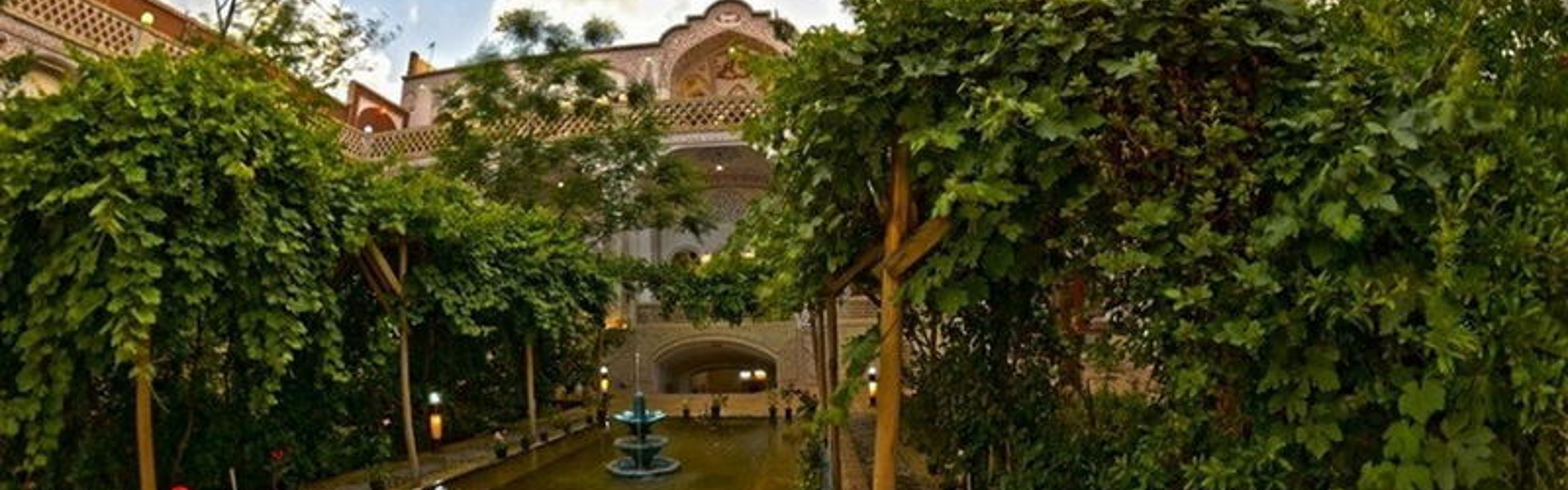 Khademi Traditional Hotel Kashan