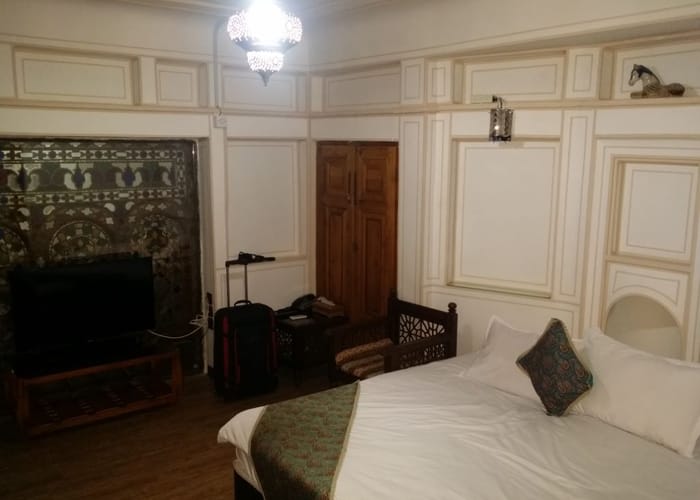 Atigh Traditional Hotel Isfahan