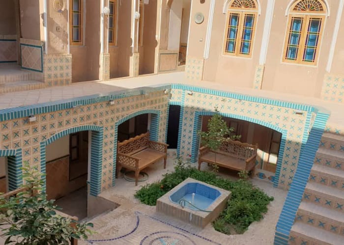 Khane Dohad Traditional Hotel