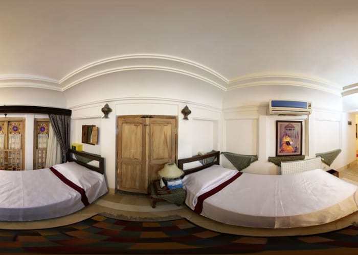 Malek-O Tojjar Antique Hotel Yazd	