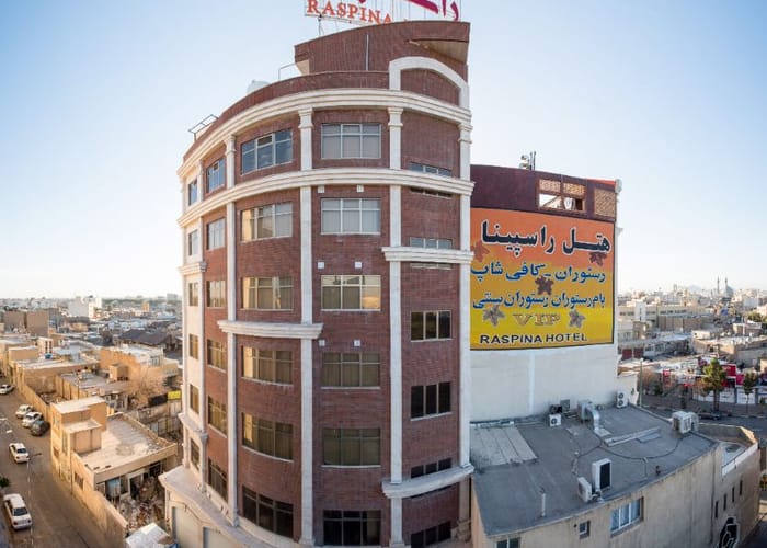 Raspina hotel in Qom