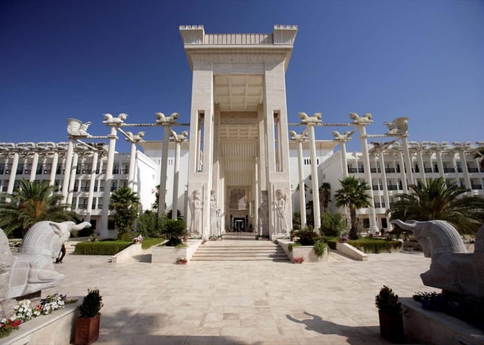 The Dariush Hotel in Kish