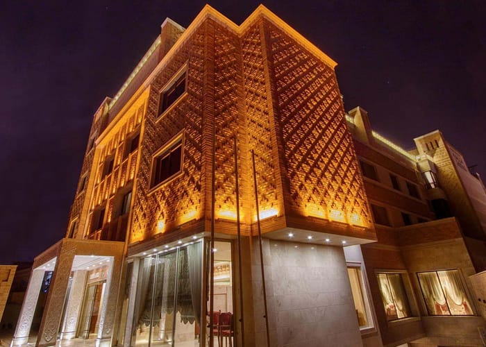 Zandiyeh hotel in Shiraz