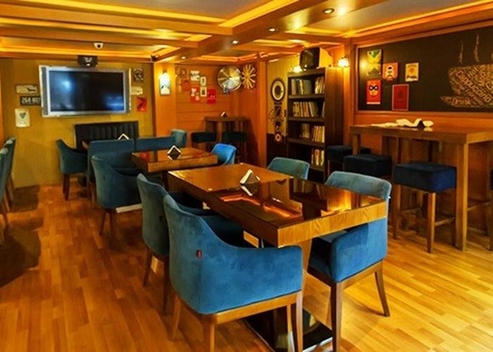 Hally Hotel Tehran