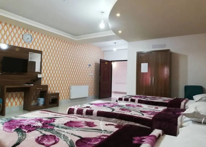 Akam Hotel Azadshahr