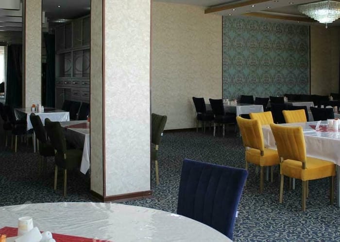 Parsia Grand Hotel Qom