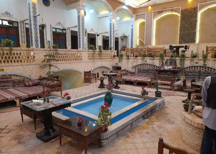 Hezardastan Traditional Residence Isfahan