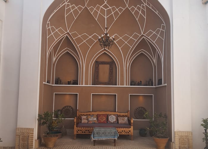 delnavaz-boutique-hotel-kashan