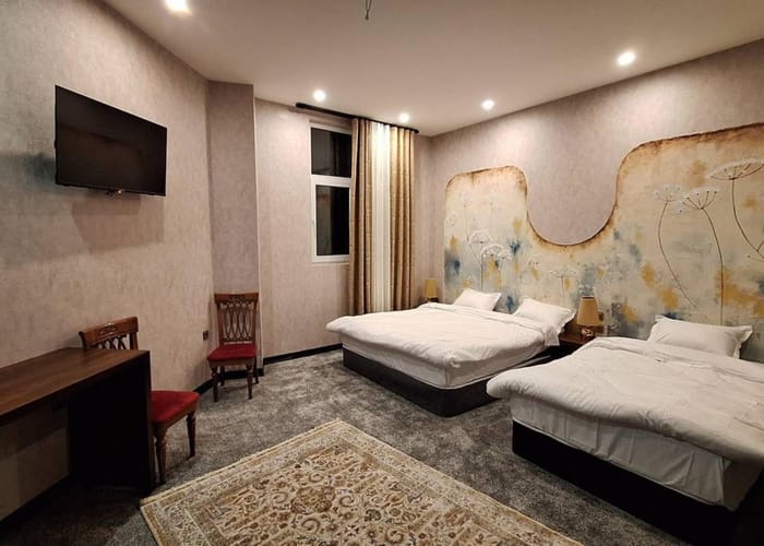 ghasreberelian-hotel-semnan