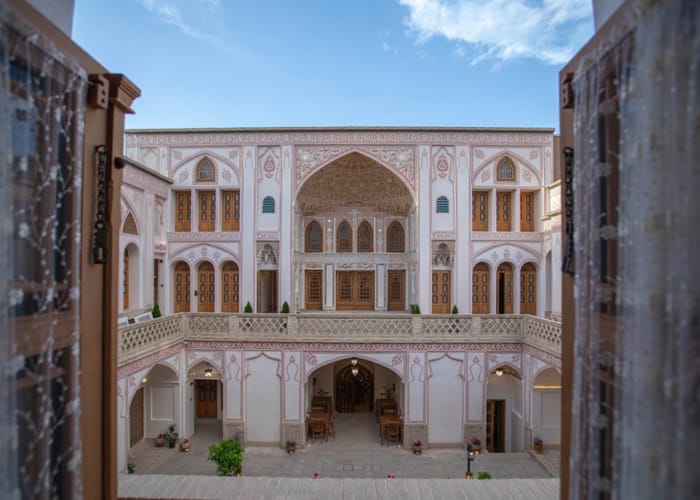Agha Hosseini Traditional Guesthouse
