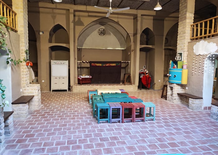 khane-aruosak-hotel-kashan