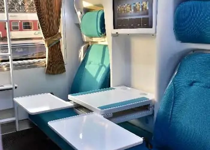Joopar Train Exclusive Coupe